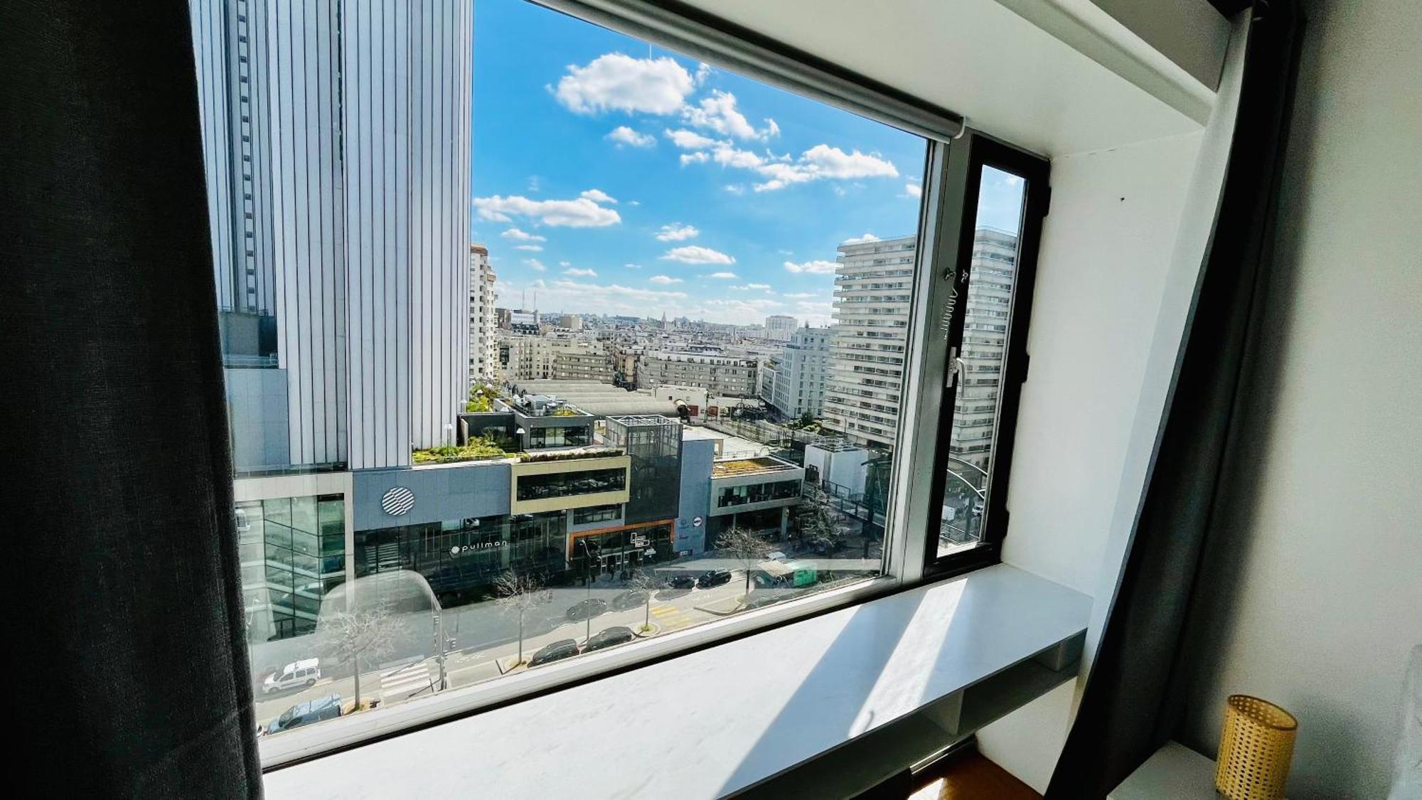 2 Private Bedrooms, Montparnasse Station Париж Екстериор снимка