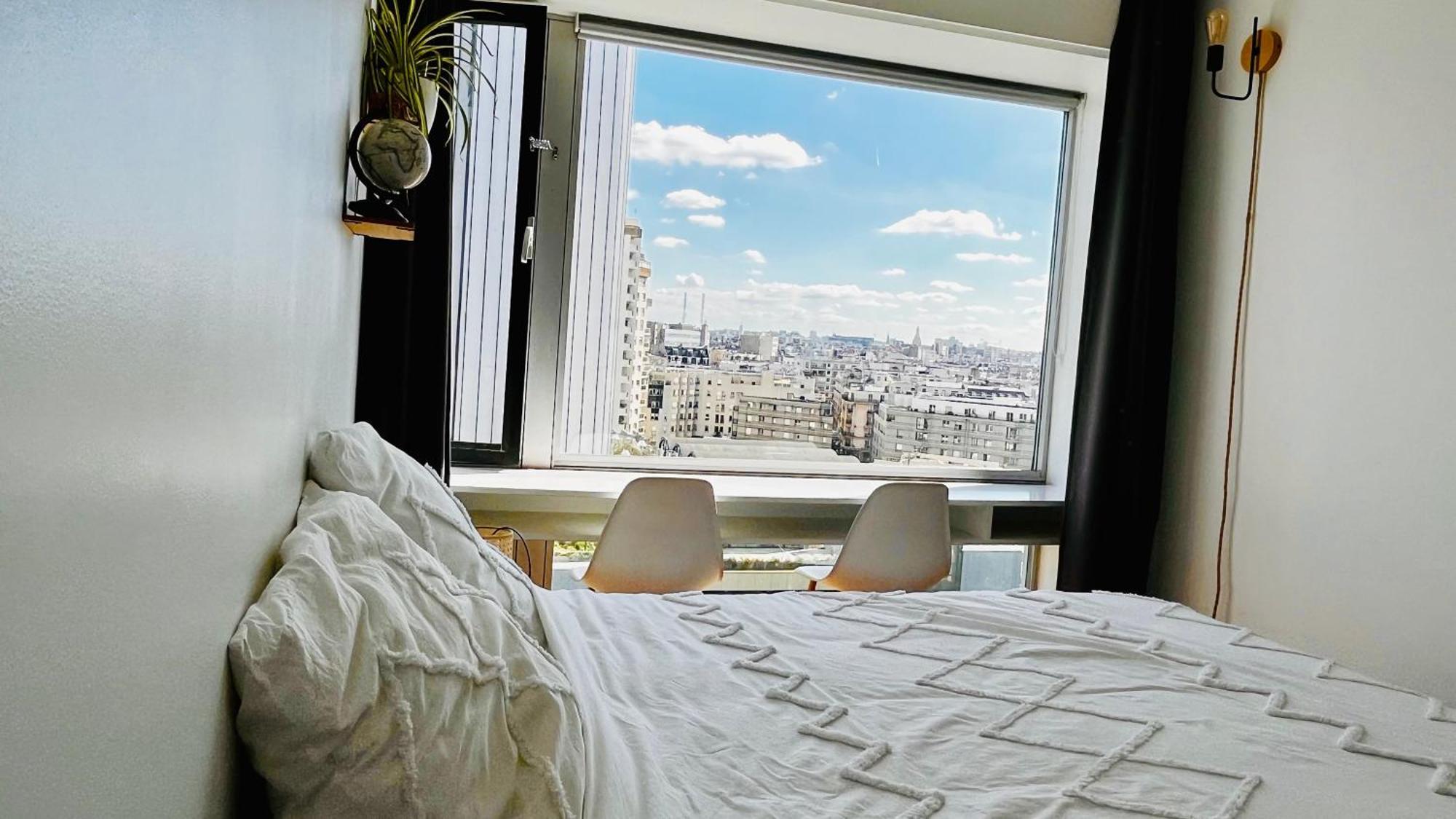 2 Private Bedrooms, Montparnasse Station Париж Екстериор снимка