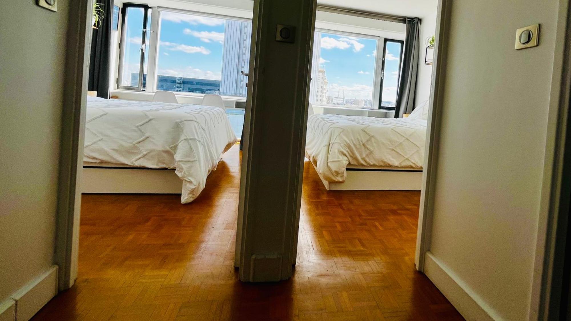 2 Private Bedrooms, Montparnasse Station Париж Екстериор снимка