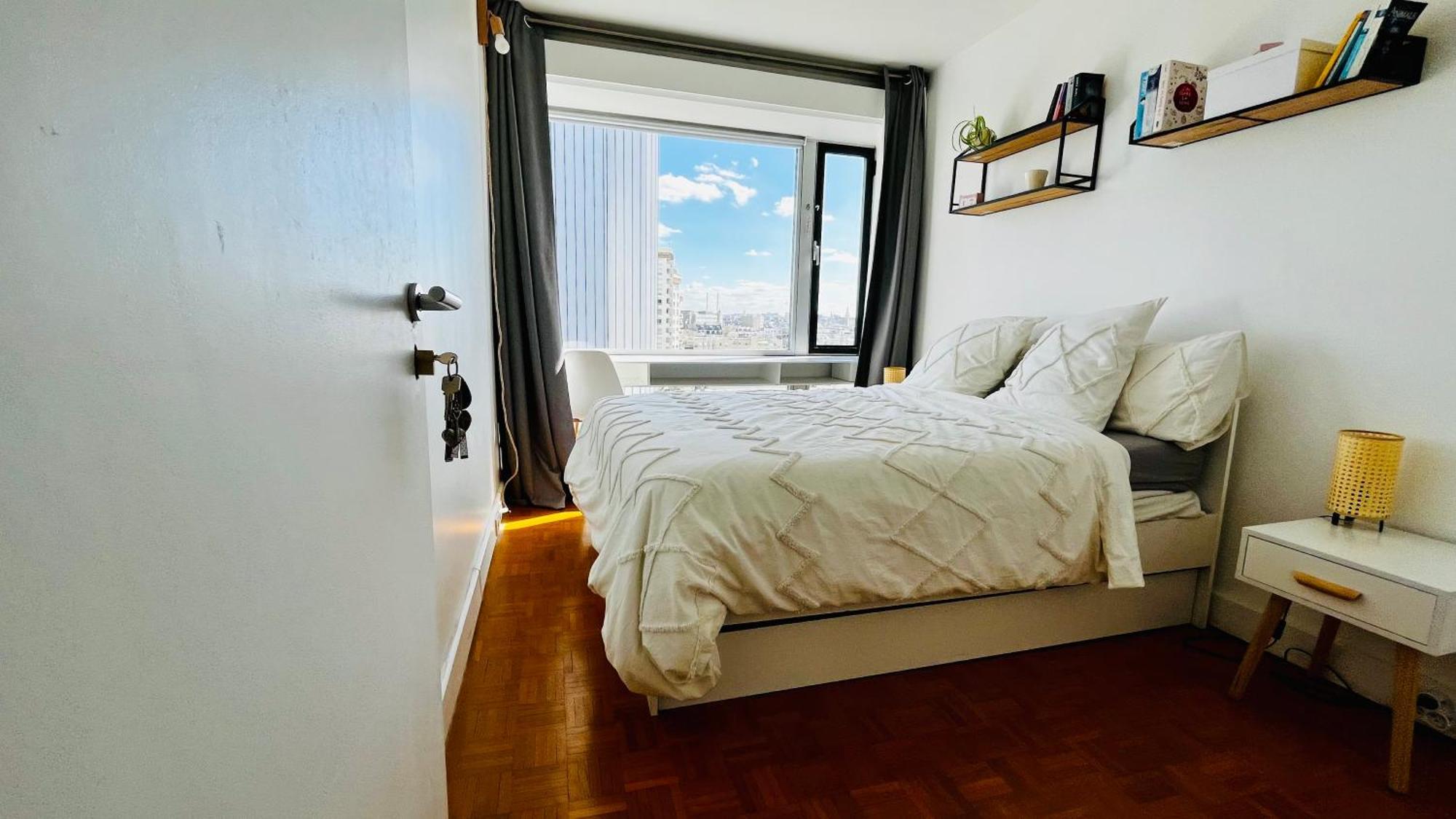 2 Private Bedrooms, Montparnasse Station Париж Екстериор снимка